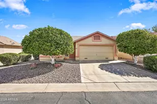 1873 E Peach Tree Dr, Chandler, AZ 85249 - Photo 1