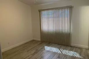 301 E Sequoia Dr, Phoenix, AZ 85024 - Photo 8
