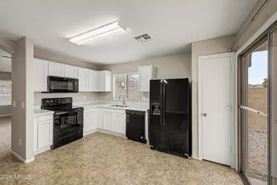 2820 S 64th Drive, Phoenix, AZ 85043 - Photo 14