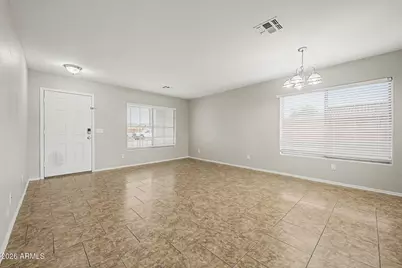 2820 S 64th Drive, Phoenix, AZ 85043 - Photo 10
