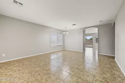 2820 S 64th Drive, Phoenix, AZ 85043 - Photo 6