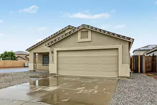2820 S 64th Dr, Phoenix, AZ 85043 - Photo 2