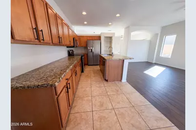 25852 W Lynne Lane, Buckeye, AZ 85326 - Photo 6