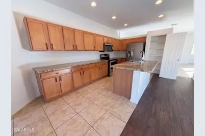 25852 W Lynne Lane, Buckeye, AZ 85326 - Photo 2