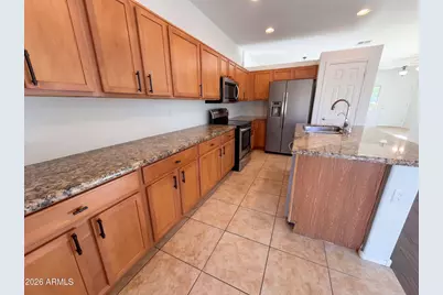 25852 W Lynne Lane, Buckeye, AZ 85326 - Photo 8