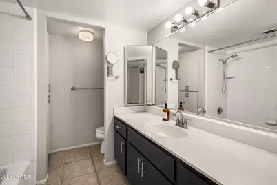 4445 N 21st Place, Phoenix, AZ 85016 - Photo 14