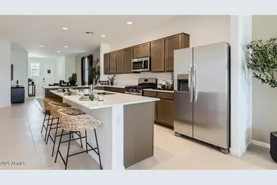 9629 W Sunderland Avenue, Phoenix, AZ 85037 - Photo 4