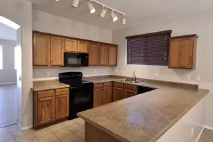 43947 W Palo Ceniza Way, Maricopa, AZ 85138 - Photo 12