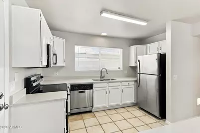 1401 E Kerry Lane, Phoenix, AZ 85024 - Photo 10