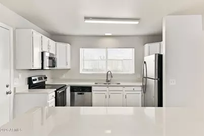 1401 E Kerry Lane, Phoenix, AZ 85024 - Photo 12