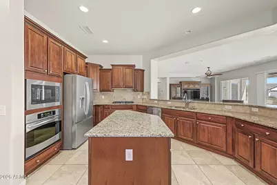 20449 N 268th Drive, Buckeye, AZ 85396 - Photo 14