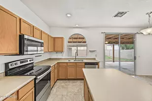 1116 E Altadonna St, San Tan Valley, AZ 85140 - Photo 2