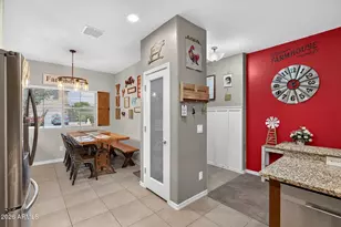 827 W Banyan Ave, San Tan Valley, AZ 85140 - Photo 6