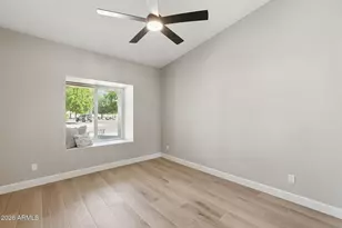 1007 E Grandview Rd, Phoenix, AZ 85022 - Photo 22