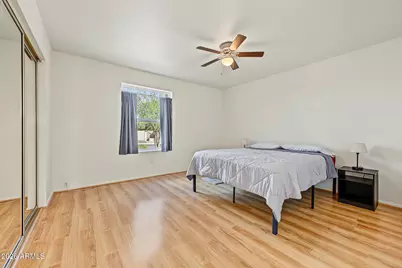 16432 N 45th Avenue, Glendale, AZ 85306 - Photo 18
