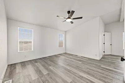 8915 S 355th Avenue, Tonopah, AZ 85354 - Photo 14