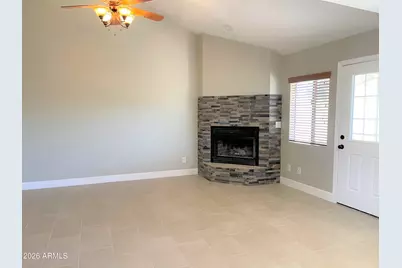 10235 N 31st Street #11, Phoenix, AZ 85028 - Photo 4
