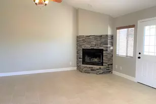 10235 N 31st St, Phoenix, AZ 85028 - Photo 4