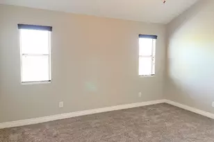 10235 N 31st St, Phoenix, AZ 85028 - Photo 8