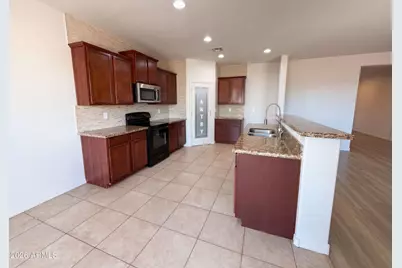 7025 S 251st Drive, Buckeye, AZ 85326 - Photo 6