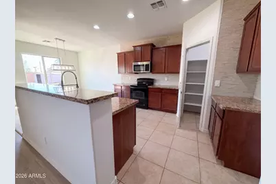 7025 S 251st Drive, Buckeye, AZ 85326 - Photo 2