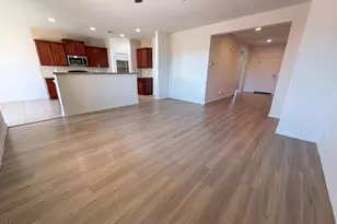 7025 S 251st Dr, Buckeye, AZ 85326 - Photo 10
