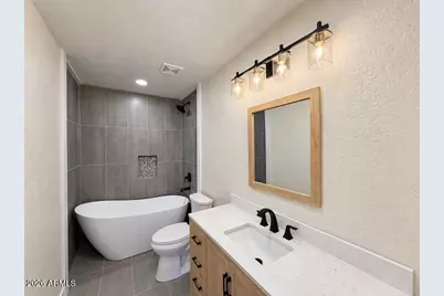 3406 E Campo Bello Drive, Phoenix, AZ 85032 - Photo 18