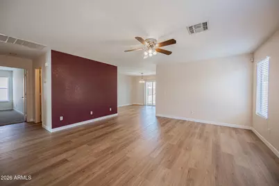 7220 W Hess Avenue, Phoenix, AZ 85043 - Photo 4