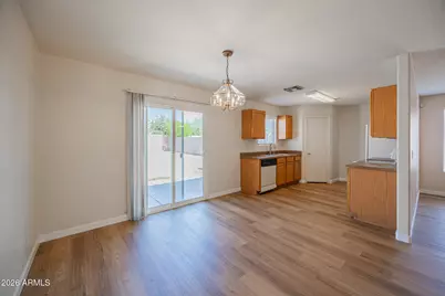 7220 W Hess Avenue, Phoenix, AZ 85043 - Photo 8
