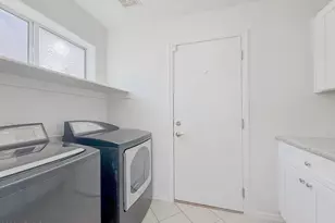 15329 N 85th Ave, Peoria, AZ 85381 - Photo 24