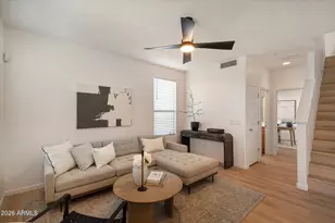 42424 N Gavilan Peak Pkwy, Anthem, AZ 85086 - Photo 2