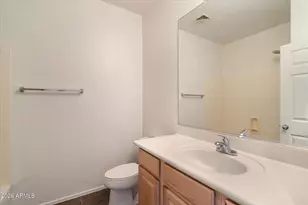 42424 N Gavilan Peak Pkwy, Anthem, AZ 85086 - Photo 20
