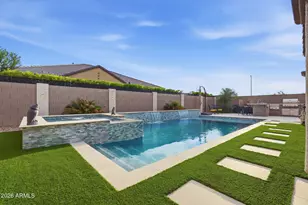 161 E Elmwood Pl, Chandler, AZ 85249 - Photo 4