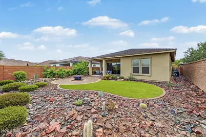 16458 W Gary Way, Goodyear, AZ 85338 - Photo 8