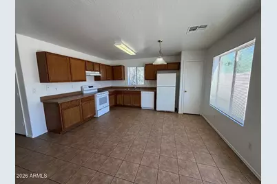 16005 W Larkspur Drive, Goodyear, AZ 85338 - Photo 2