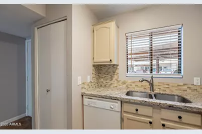 11666 N 28th Drive #172, Phoenix, AZ 85029 - Photo 8