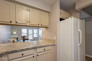 11666 N 28th Dr, Phoenix, AZ 85029 - Photo 10