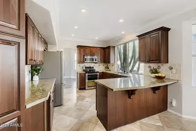 519 W Mountain Vista Drive, Phoenix, AZ 85045 - Photo 12
