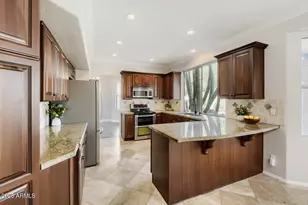 519 W Mountain Vista Dr, Phoenix, AZ 85045 - Photo 12
