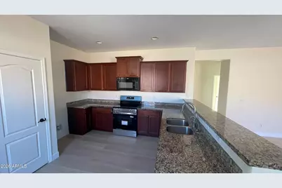 25422 W Maldonado Court, Buckeye, AZ 85326 - Photo 2