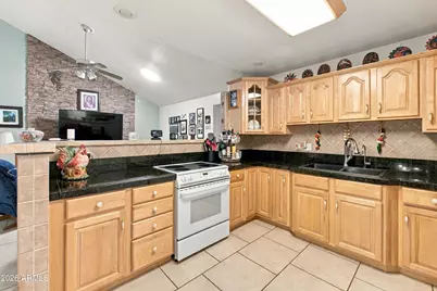 34 E Palo Verde Street, Gilbert, AZ 85296 - Photo 6