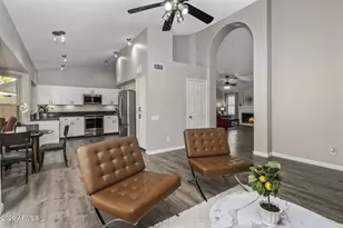 10848 E Becker Ln, Scottsdale, AZ 85259 - Photo 14