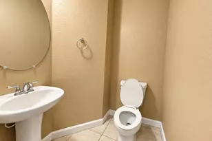 1367 S Country Club Dr, Mesa, AZ 85210 - Photo 14