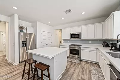 35121 N Magnette Way, San Tan Valley, AZ 85144 - Photo 8