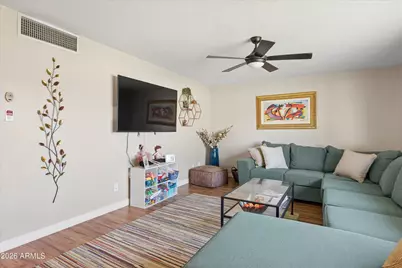 6419 E Vernon Avenue, Scottsdale, AZ 85257 - Photo 10