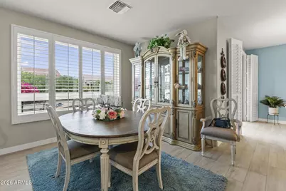15868 W Star View Lane W, Surprise, AZ 85374 - Photo 10