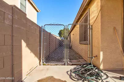 13643 W Country Gables Drive, Surprise, AZ 85379 - Photo 30