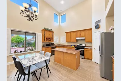 12827 N 142nd Avenue, Surprise, AZ 85379 - Photo 2