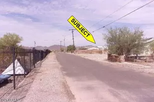998 W Pyramid St, Quartzsite, AZ 85346 - Photo 4