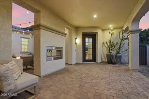 871 E Peach Tree Pl, Chandler, AZ 85249 - Photo 6